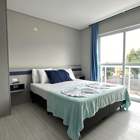 13- Studio Decorado Lindo! Otimo Para Casal!!! Kurytyba Zewnętrze zdjęcie