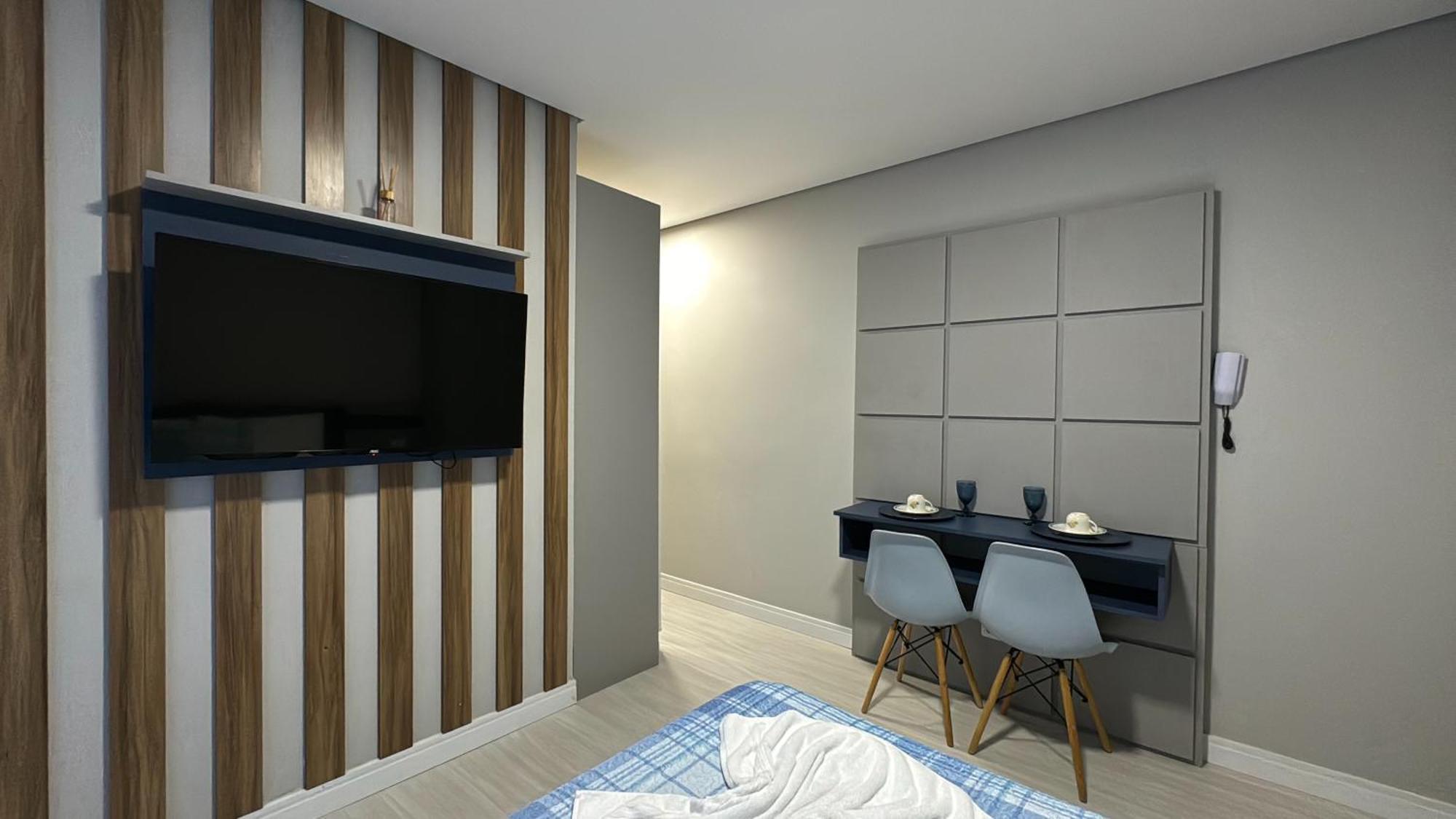 13- Studio Decorado Lindo! Otimo Para Casal!!! Kurytyba Zewnętrze zdjęcie
